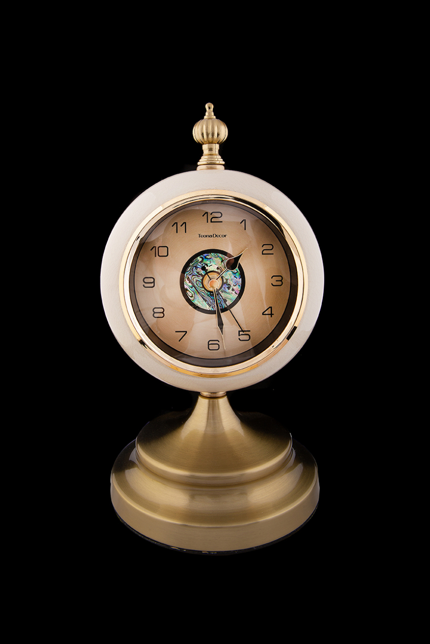 Настольные часы montre td5102 white