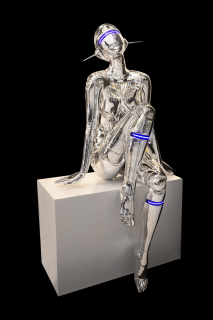 Интерьерная фигура Teona Decor Ji sexyrobot TD181